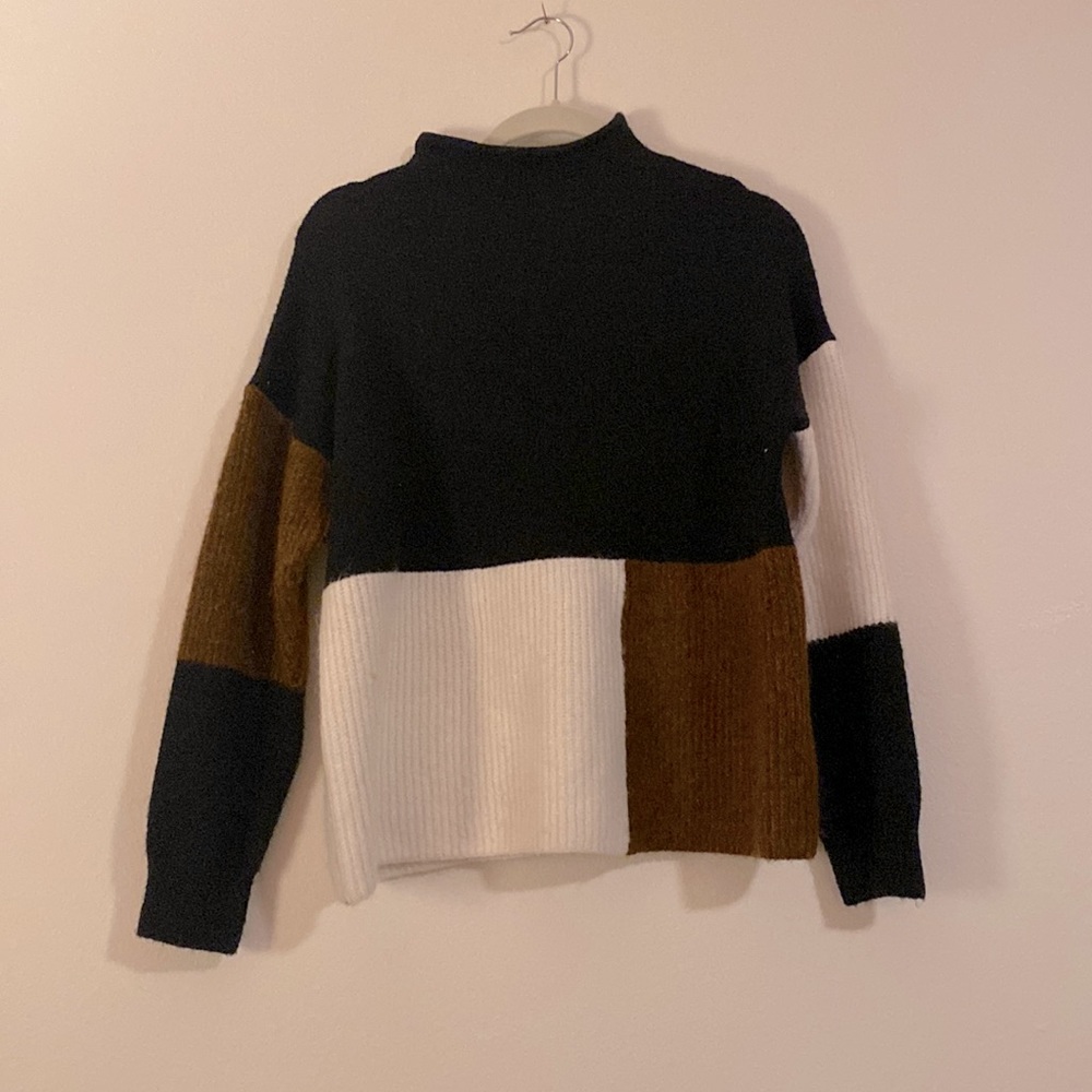 Color Block Sweater, Small